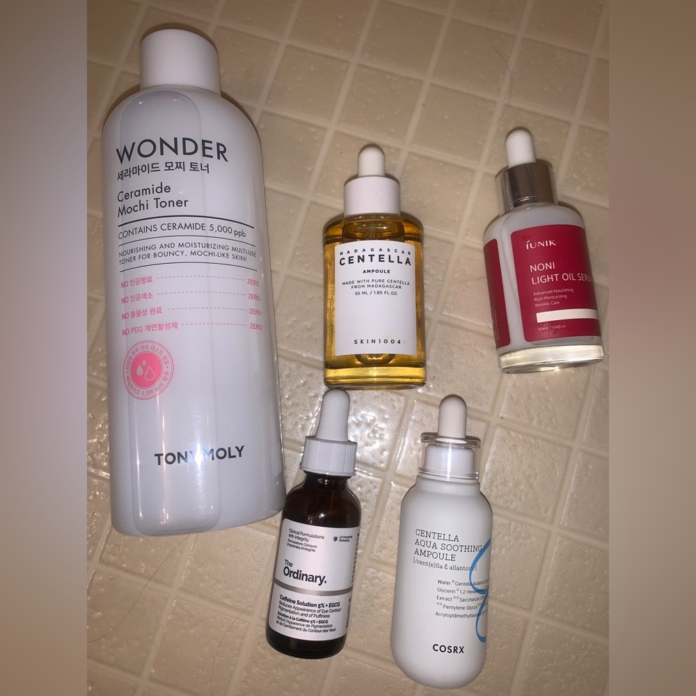 Skincare bundle Korean and the ordinary .90$ value